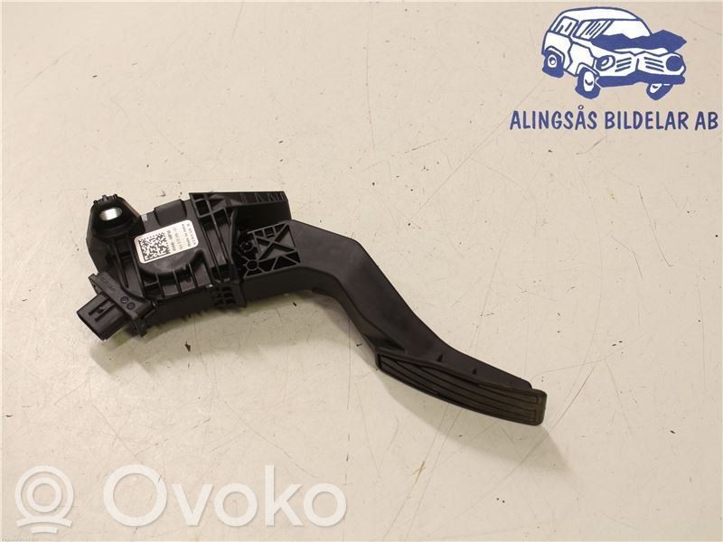 Akceleratoriaus pedalas   4940068P50,4940068P50