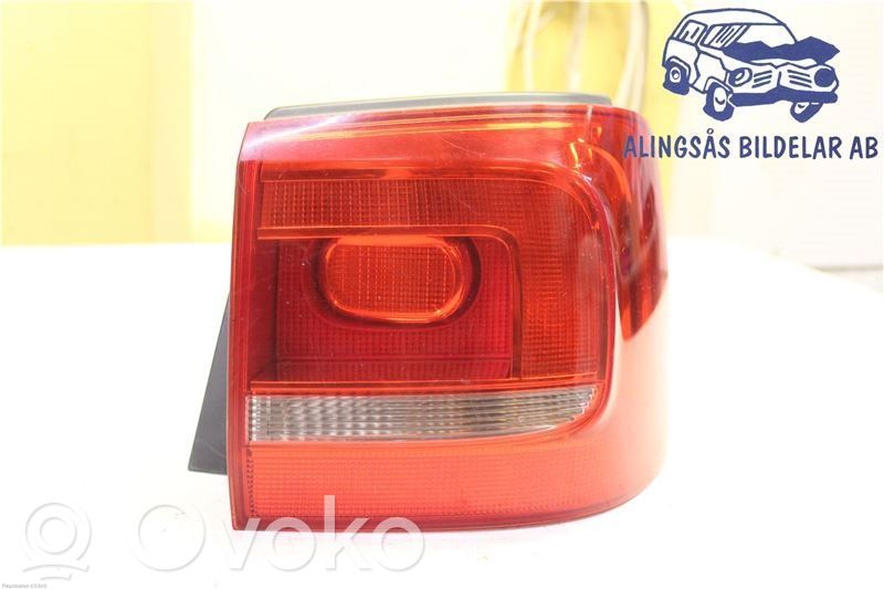 Volkswagen Touran II Lampa tylna 