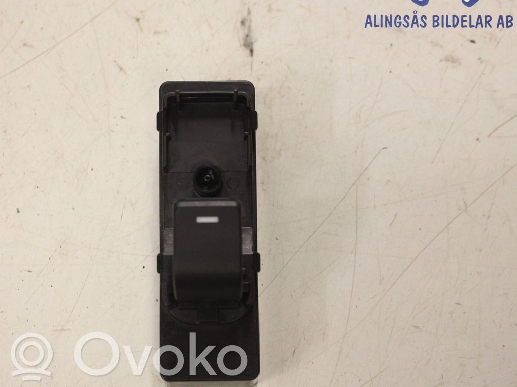 Mazda 6 Electric window control switch 