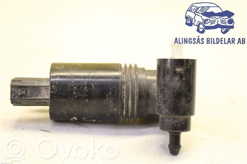 Volvo XC60 Windscreen/windshield washer pump 