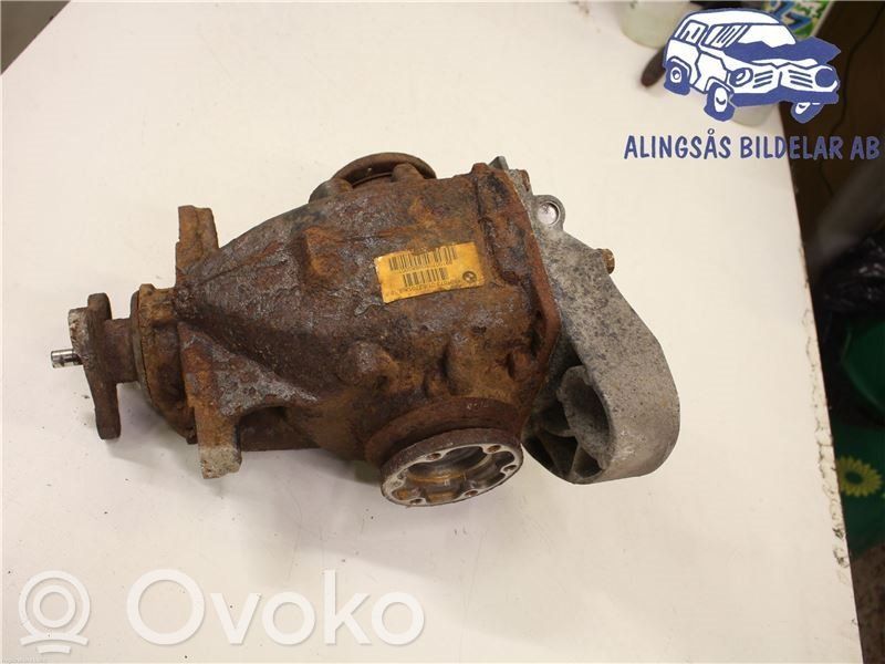 BMW 3 E90 E91 Galinis reduktorius 