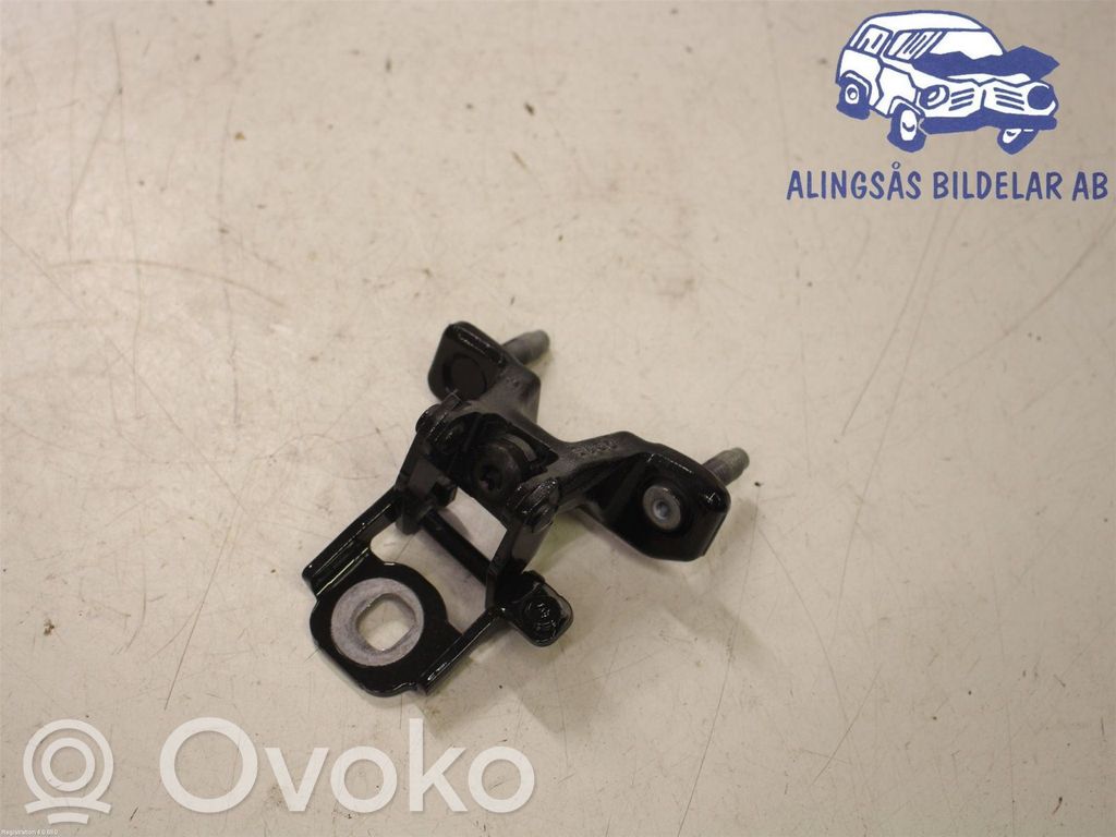 BMW 2 F45 Tailgate/trunk/boot hinge 