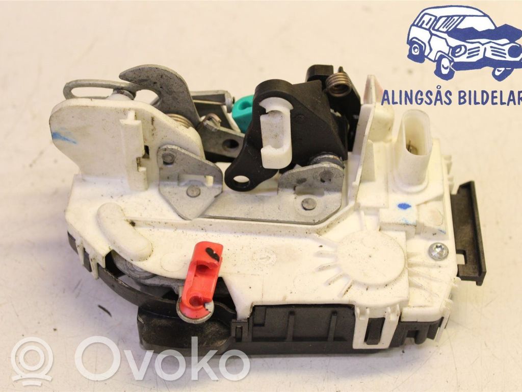 Dodge Nitro Aizmugurē slēdzene 