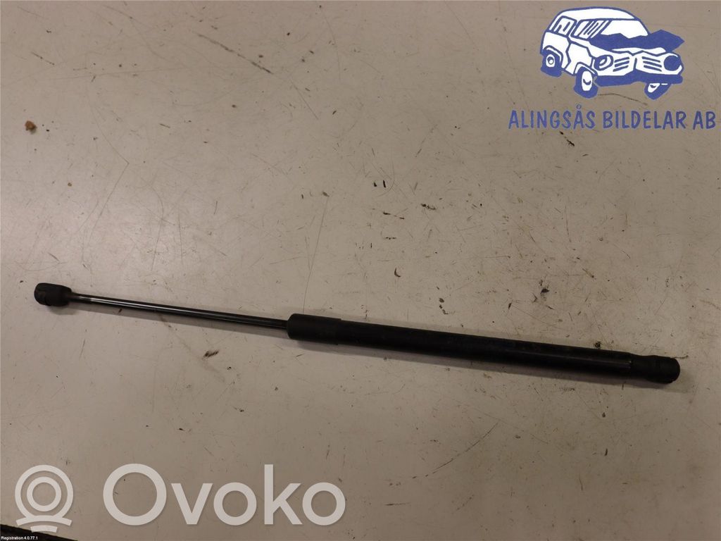 KIA Ceed Tailgate strut 