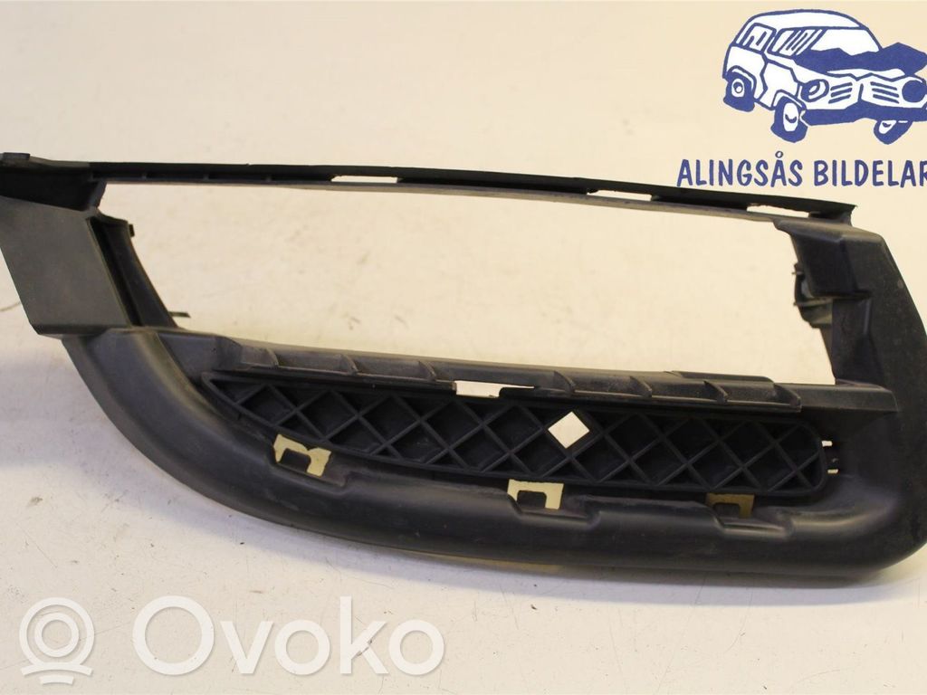 BMW 1 E82 E88 Front fog light trim/grill 
