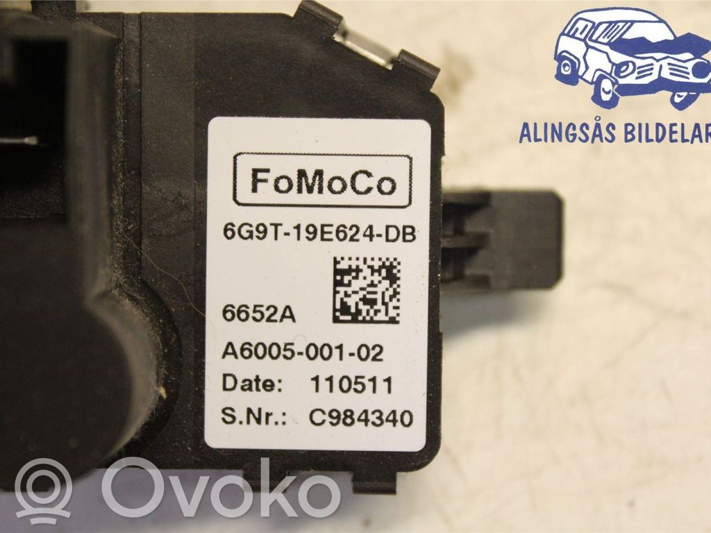 Ford Focus Rezystor / Opornik dmuchawy nawiewu 