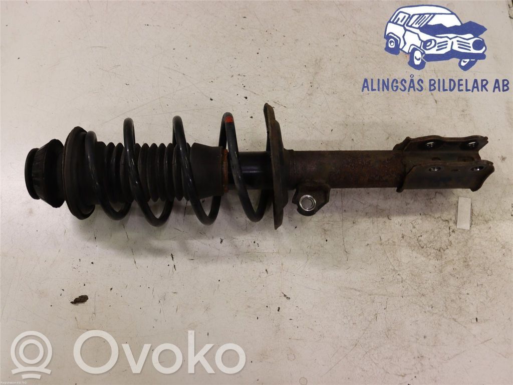 Toyota Yaris Amortyzator osi przedniej ze sprężyną 