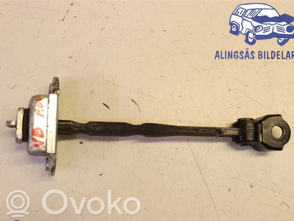 Nissan Note (E12) Takaoven pidätin 
