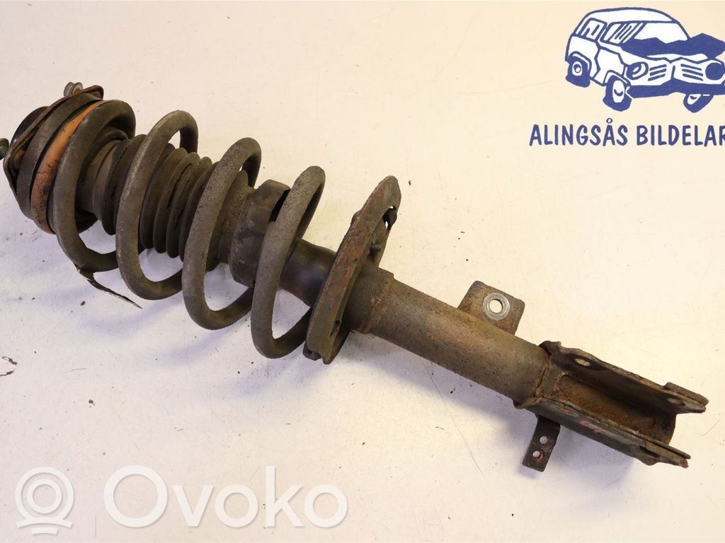 Fiat Freemont Amortyzator osi przedniej ze sprężyną 