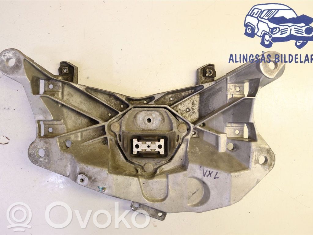 Audi A8 S8 D4 4H Gearbox mounting bracket 