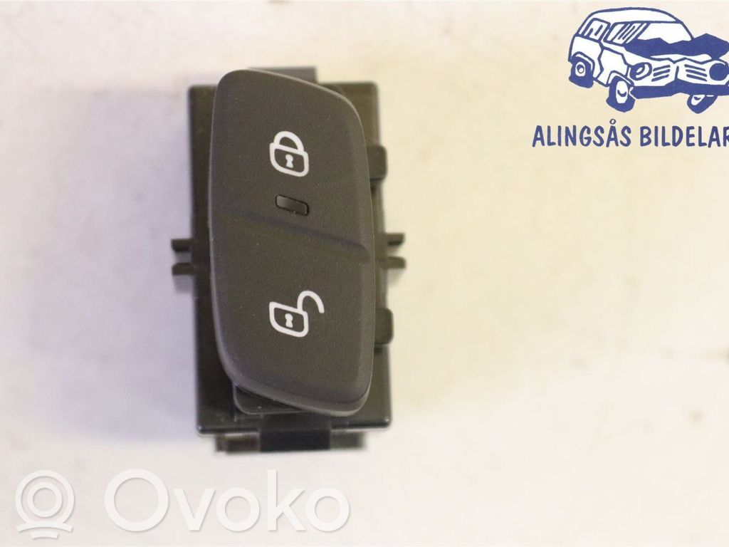 Volvo XC90 Central locking switch button 