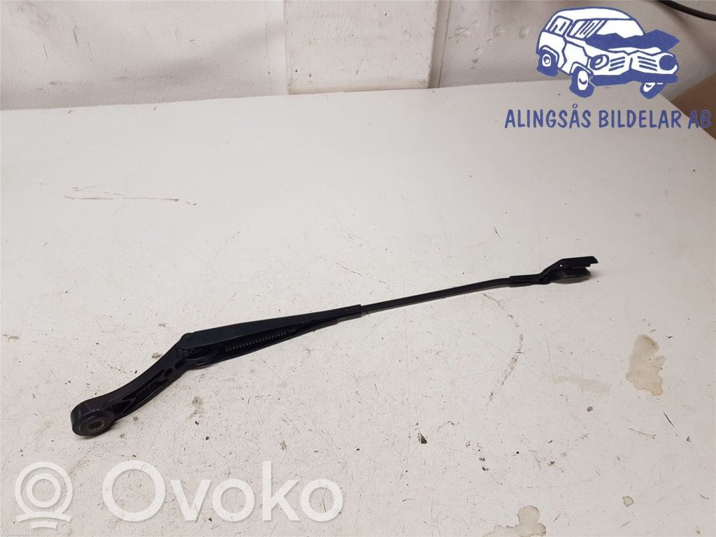 Peugeot 308 Ramię wycieraczki szyby przedniej / czołowej 