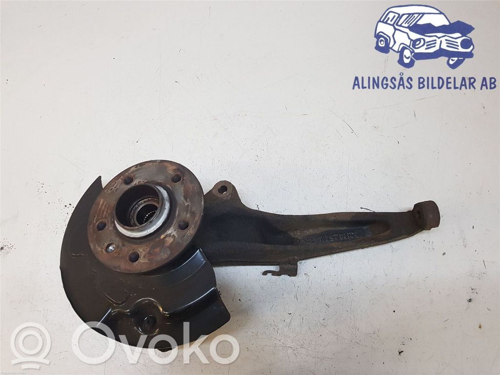 Volkswagen Amarok Zwrotnica koła przedniego 