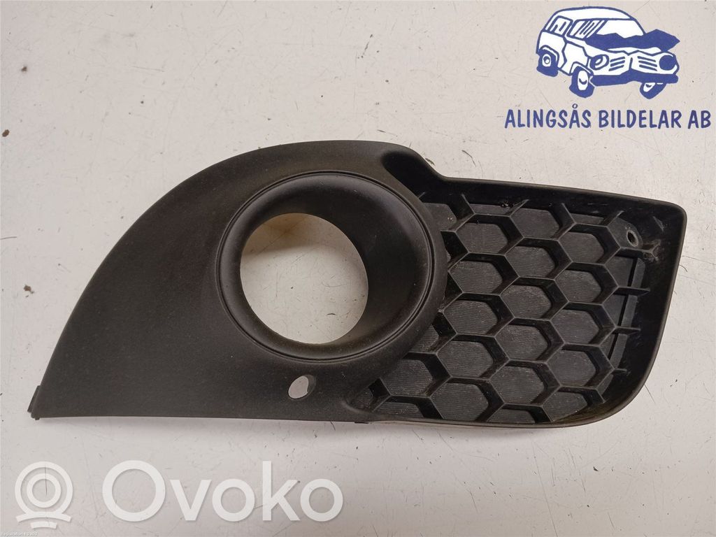 Mitsubishi Lancer X Grille antibrouillard avant 