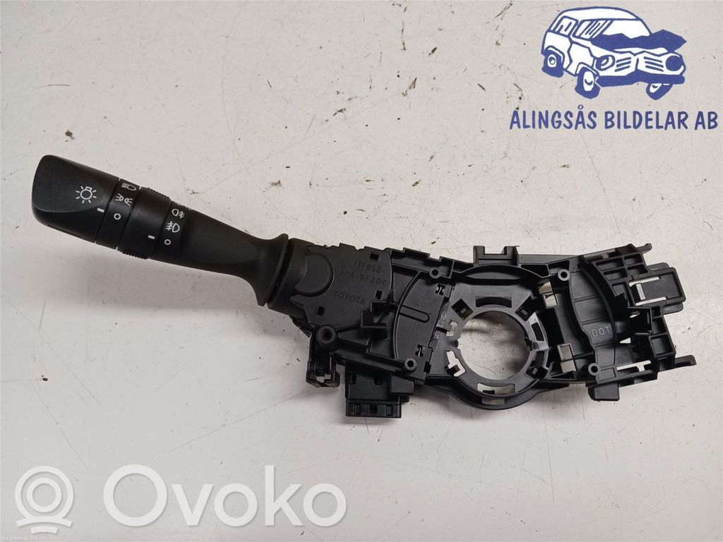 Toyota Auris E180 Indicator stalk 