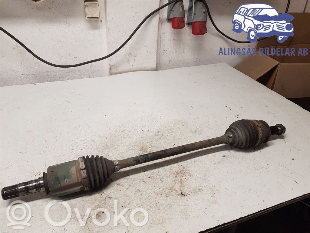 Subaru Outback Priekinis pusašis 