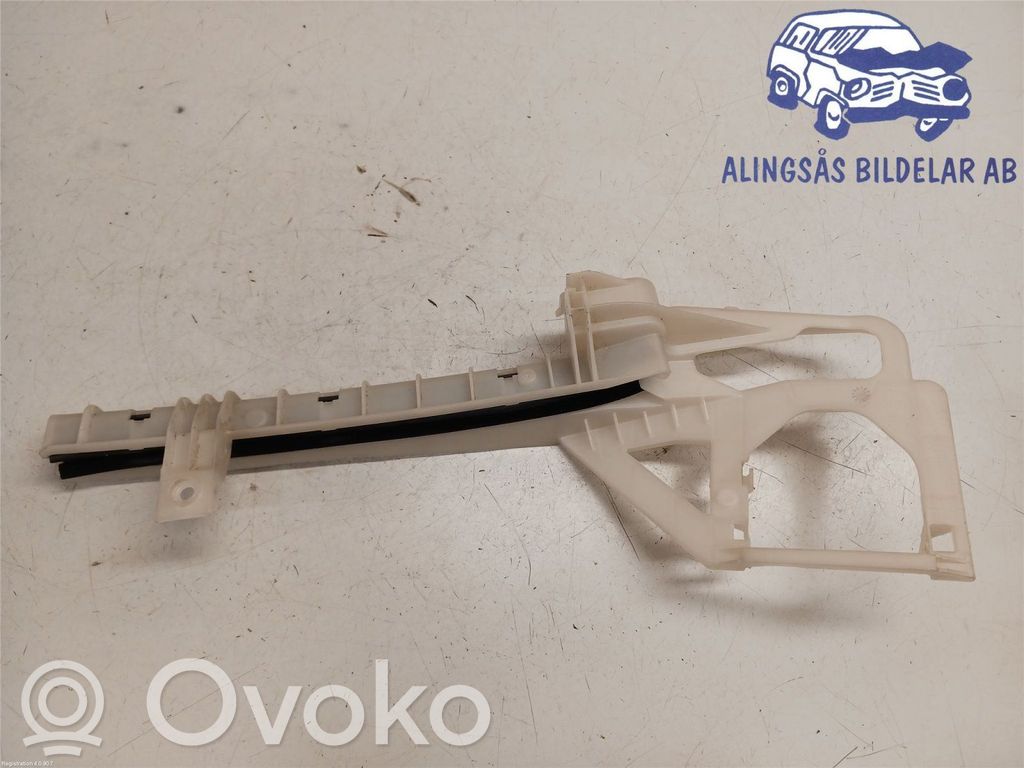 Listwa szyby drzwi przednich   6000630421