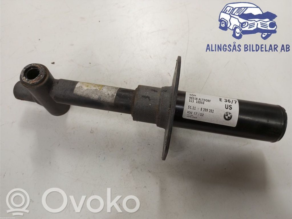 BMW Z3 E36 Priekšpusē bampera amortizators 