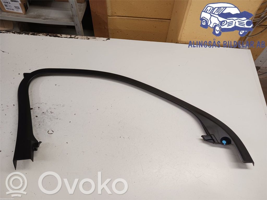 Volvo XC40 Inne części wnętrza samochodu 
