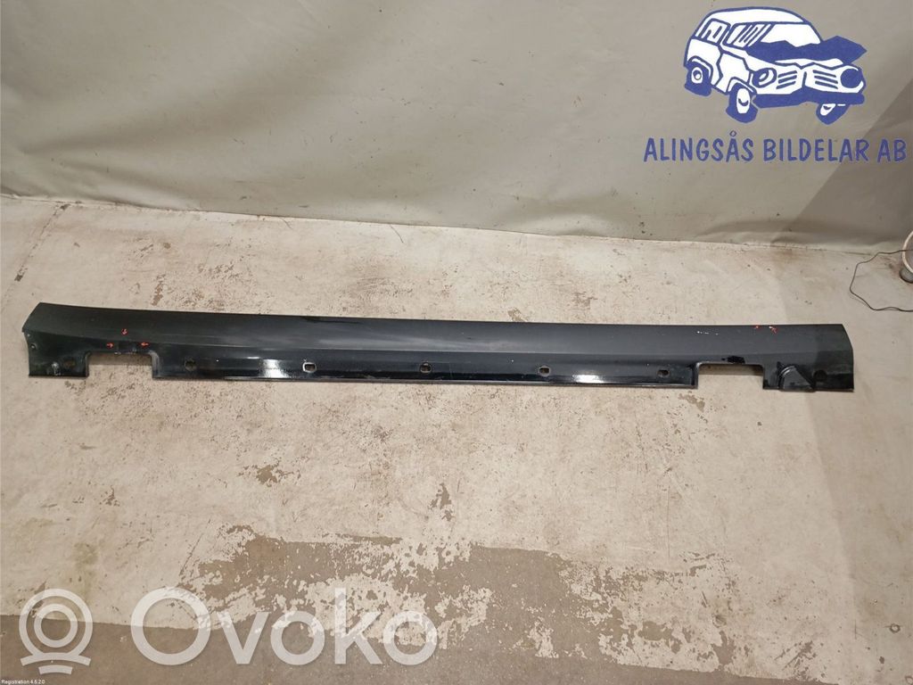 Mercedes-Benz E W212 Etuoven kynnyksen suojalista 