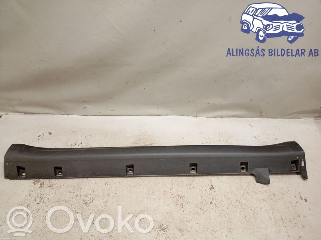 Suzuki Vitara (LY) Listón 