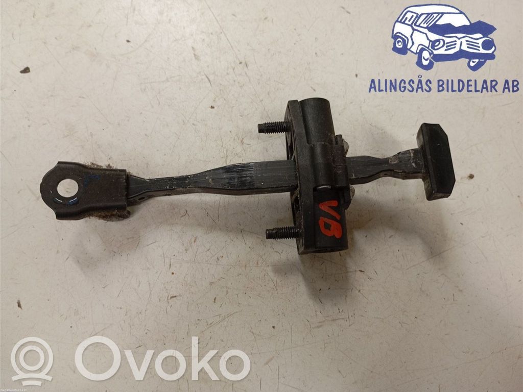 Opel Astra K Takaoven pidätin 