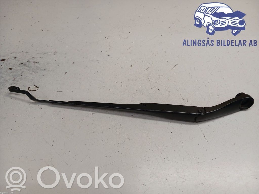 KIA Ceed Front wiper blade arm 