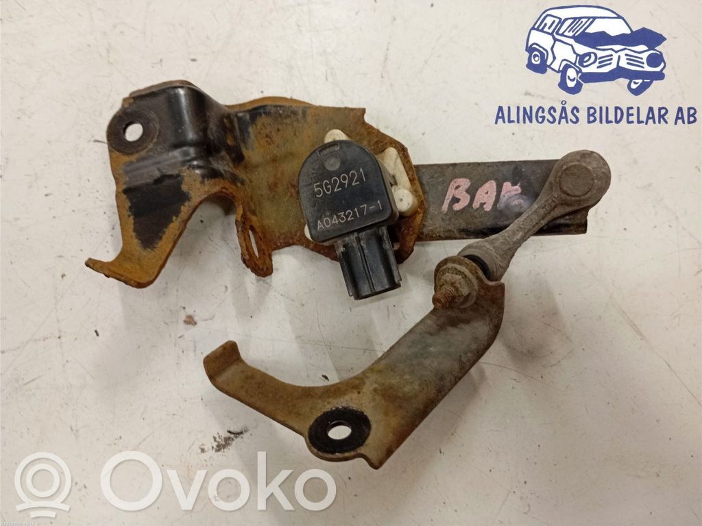 Headlight/headlamp level sensor   KD545122Y