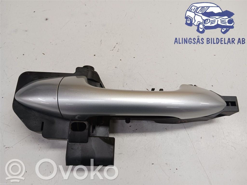 Etuoven ulkokahva   82661A2500,82665A2010