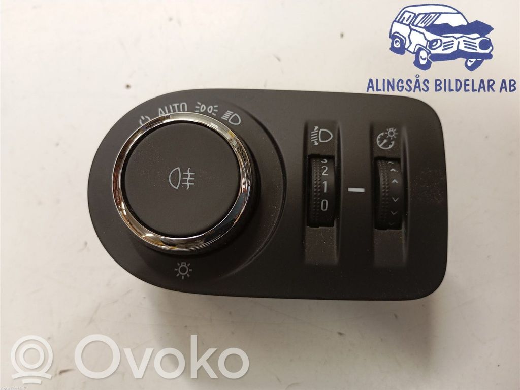 Opel Corsa E Light switch 