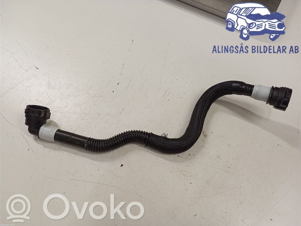 Tesla Model Y Engine coolant pipe/hose 