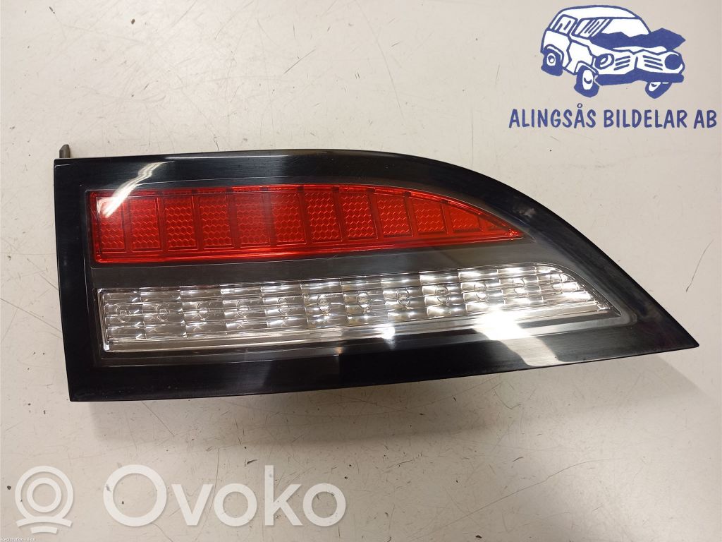 Opel Ampera Takaluukun koristelista 