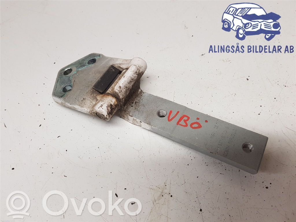 Volkswagen Caddy Rear door upper hinge 