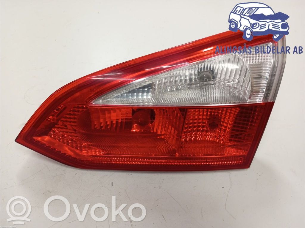 Ford Focus Tailgate rear/tail lights 