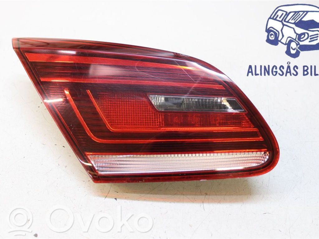 Volkswagen PASSAT CC Lampy tylnej klapy bagażnika 