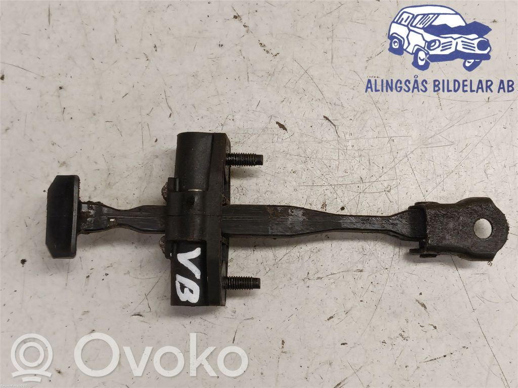 Opel Astra K Takaoven pidätin 