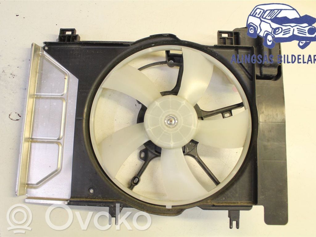 Toyota Yaris Elektryczny wentylator chłodnicy 