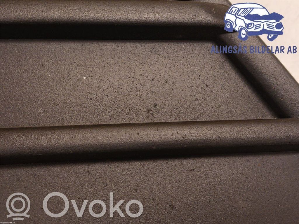 Ford Focus Augšējais režģis 
