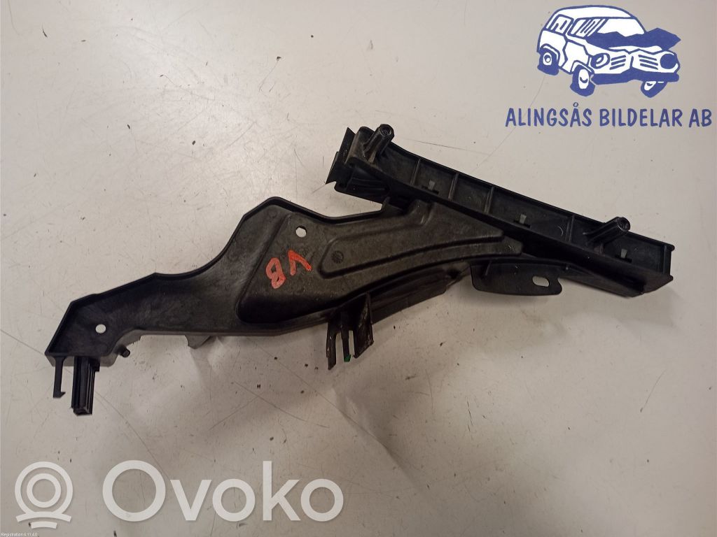 Etuoven tuulilasin kisko   JX7BA264A53A,JX7BA264A53A