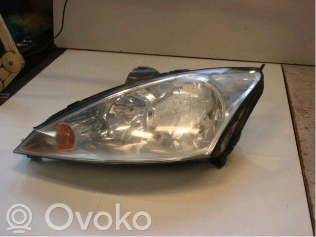 Ford Focus Headlight/headlamp 