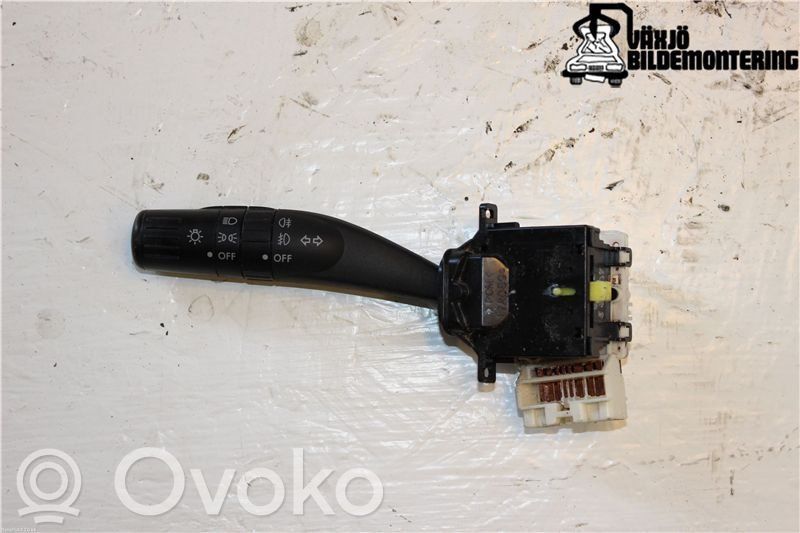 Leva indicatori   83115AG151