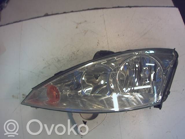 Ford Focus Headlight/headlamp 