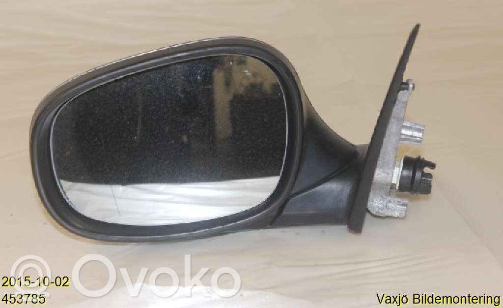 Front door electric wing mirror   51167268261