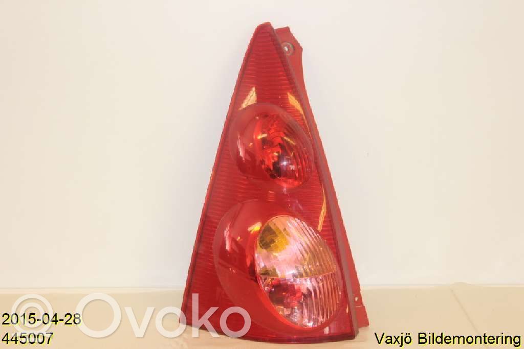 Peugeot 107 Lampa tylna 
