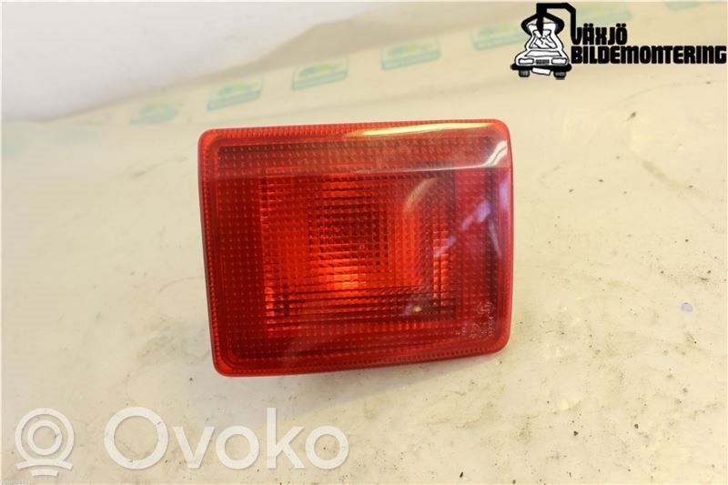Peugeot 407 Luces portón trasero/de freno 