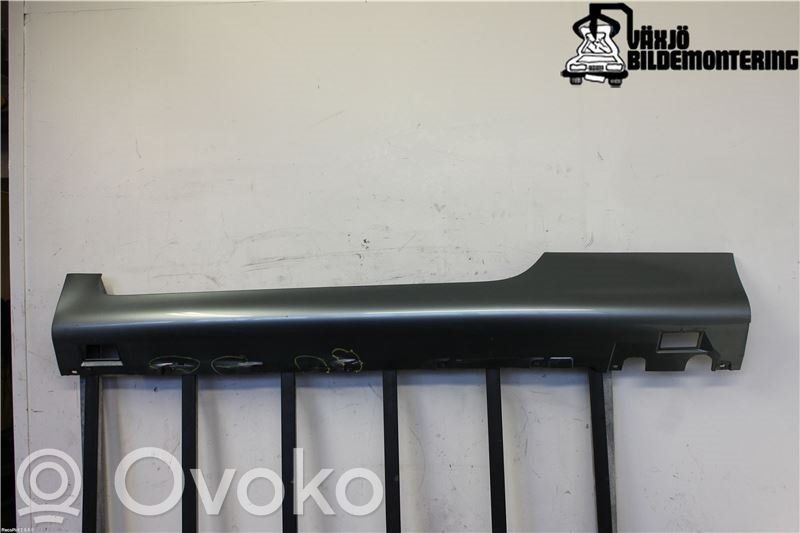Kynnys   8J0853855D