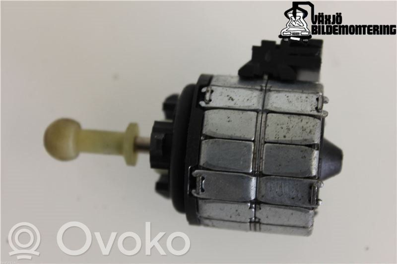 Scheinwerferstellmotor   63117207574
