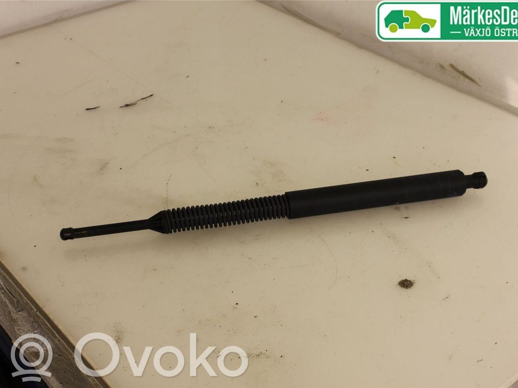 BMW 5 F10 F11 Amortyzator / Siłownik tylnej klapy bagażnika 