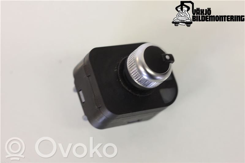 Audi A3 S3 8P Wing mirror switch 
