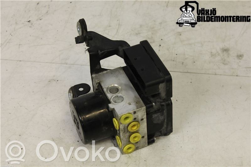 Volvo V70 ABS Pump 